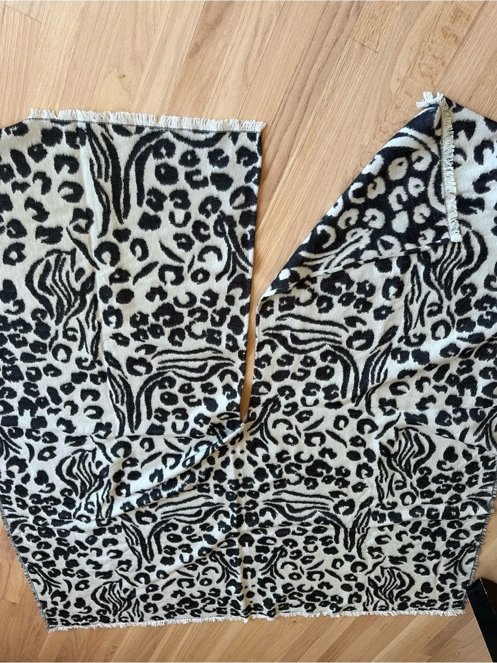 Banana Republic lightweight poncho